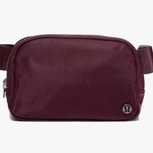 Lululemon Women's Red Merlot Everywhere Belt Bag Casual Water Resistant O/S